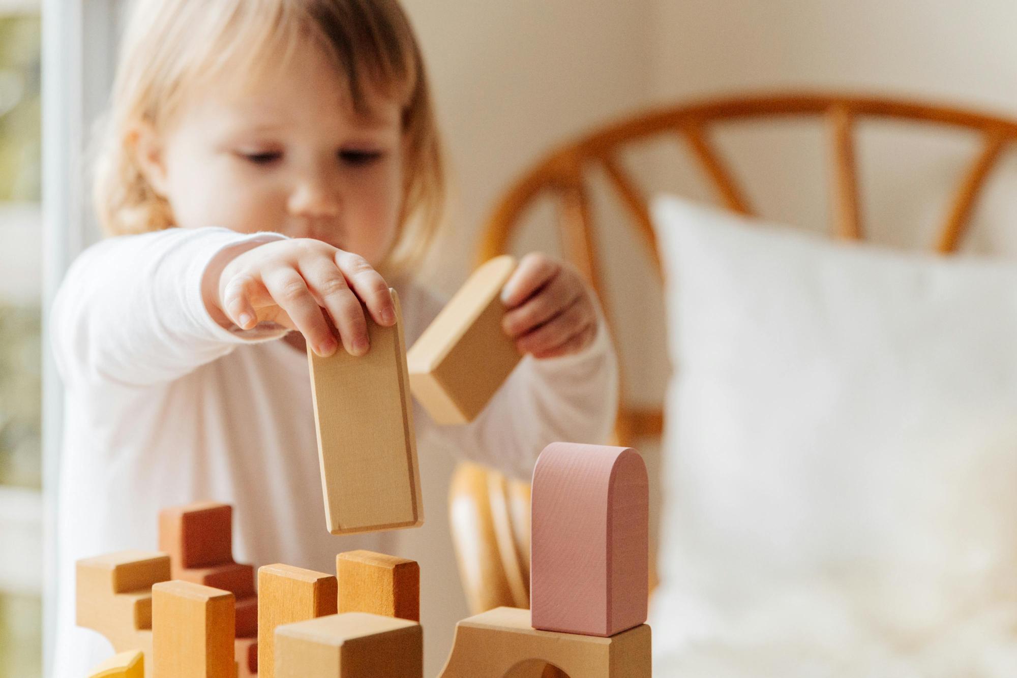 Strefy w pokoju dziecka – nauka, zabawa i odpoczynek